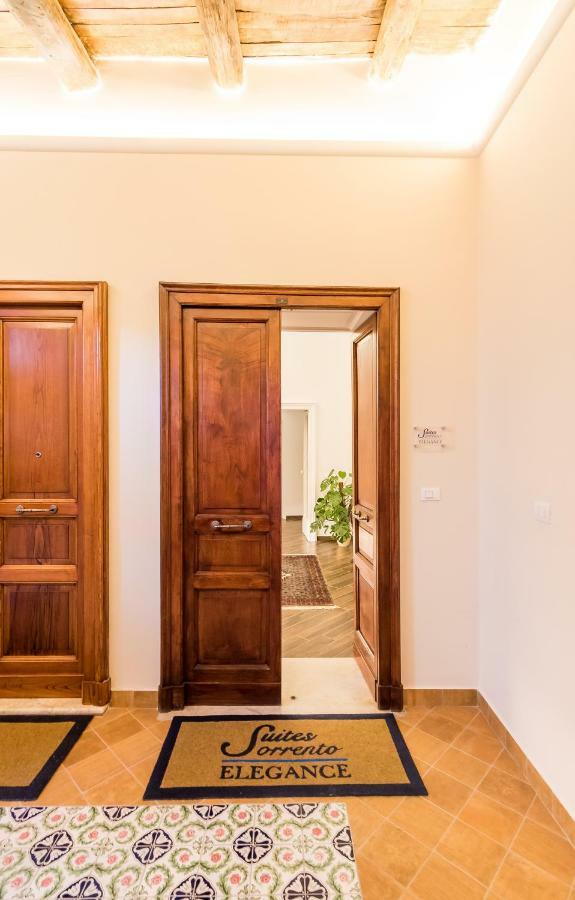 Suites Sorrento Elegance Buitenkant foto